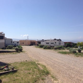 Taos Monte Bello RV Park - RV Parks Near Me - El Prado, New Mexico