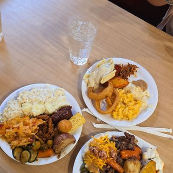 Golden Corral Buffet & Grill - Buffets Near Me - Puyallup, Washington