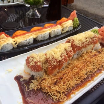 Fin Sushi Bar - Volcano roll (top) - yellow dragon roll (bottom) - Sushi Bars Near Me - Chicago, Illinois