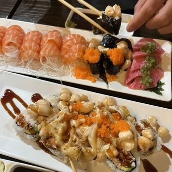 The Sushi By Jin - Baked scallop roll - Sushi Bars Near Me - North Hollywood, California The Sushi By Jin - Baked scallop roll - Sushi Bars Near Me - North Hollywood, California