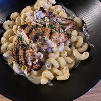 Avo - Chicken Mac and Cheese - Cocktail Bars Near Me - Rocky River, Ohio Avo - Chicken Mac and Cheese - Cocktail Bars Near Me - Rocky River, Ohio