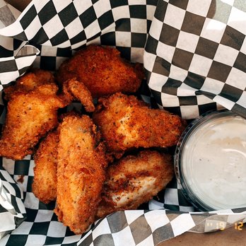 WingFix - 6 wings with 1 flavor & Ranchhhh - Chicken Wings Near Me - West Los Angeles, California