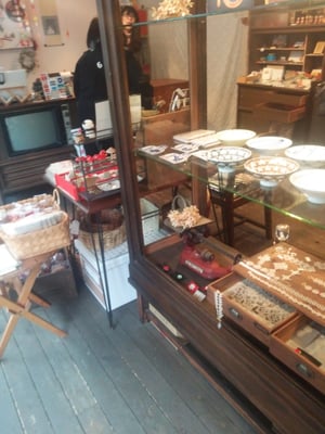 ココチ Art Galleries 青葉区一番町一丁目5 31 仙台市 宮城県 Japan Phone Number Yelp