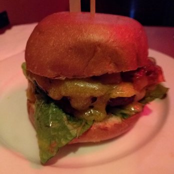 Simmzy's - Oak Charred Simmzy's Burger ($10.25) - American Near Me - Manhattan Beach, California