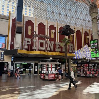 Fremont Street Experience - Casinos Near Me - Las Vegas, Nevada Fremont Street Experience - Casinos Near Me - Las Vegas, Nevada