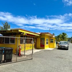 Ono Steaks and Shrimp Shack - Outside view
