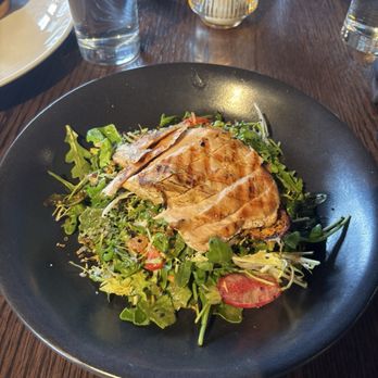 Wash Park Social - Strawberry Salad w/ Grilled Chicken - New American Near Me - Denver, Colorado