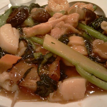 Lobster King - house special noodles - Seafood Near Me - Honolulu, Hawaii