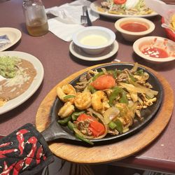 El Rancho - Fajitas Texanas