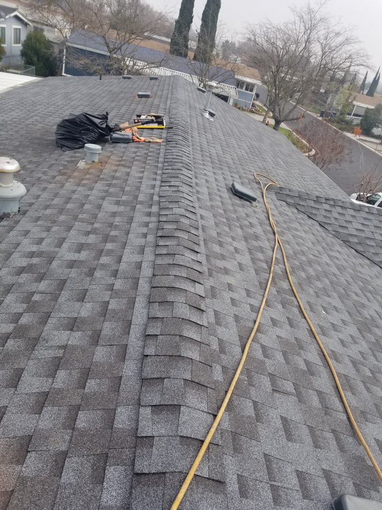 Slide of Reyes Handyman & General Construction