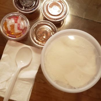 Broadway Food Mart - Pudding with toppings in containers - Grocery Near Me - Elmhurst, New York Broadway Food Mart - Pudding with toppings in containers - Grocery Near Me - Elmhurst, New York