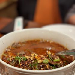 Hong Shun - 非常好吃,店家非常热情,完美。