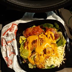 Wendy's - Southwest Avocado salad