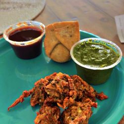 Chaska India - Pakora & Samosa