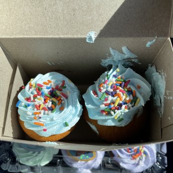 Maria Italian Bakery - Bakeries Near Me - Saddle Brook, New Jersey