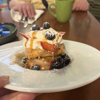 Zenaida's Cafe - Daily Made Cinnamon Roll - Cafes Near Me - Las Vegas, Nevada Zenaida's Cafe - Daily Made Cinnamon Roll - Cafes Near Me - Las Vegas, Nevada
