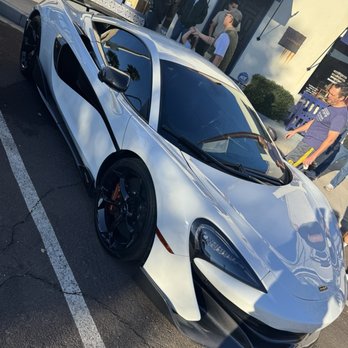 Fourtillfour - McLaren a beauty - Coffee & Tea Near Me - Scottsdale, Arizona