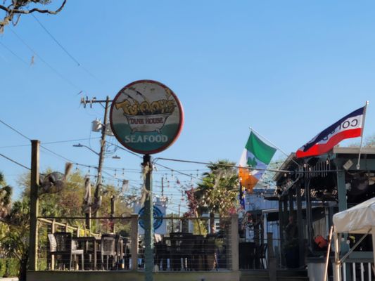 Tubby's Tank House Thunderbolt by null