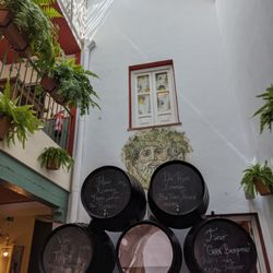 Taberna el Nº 10 - Inside
