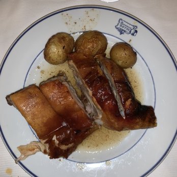 Botín - Cochinillo asado - Spanish Near Me - Madrid, M