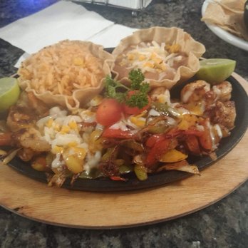 The New Mexican - https://youtu.be/Qs1akW8b1yA - Mexican Near Me - Puerto Peñasco, SON