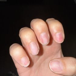UR Nails & SPA