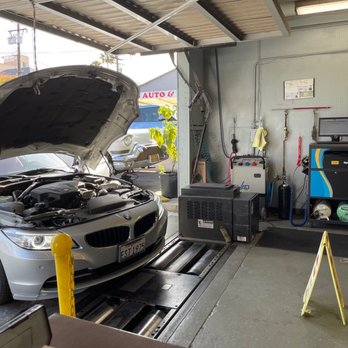 La Brea Test Only - Smog test - Smog Check Stations Near Me - West Hollywood, California La Brea Test Only - Smog test - Smog Check Stations Near Me - West Hollywood, California