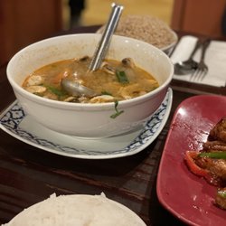 Thai Unique - Tom yum chicken