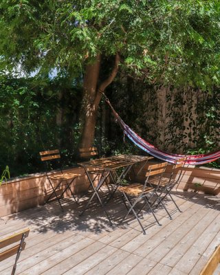 MAISON OFLORE | Restaurant de gaufres à Montréal by null