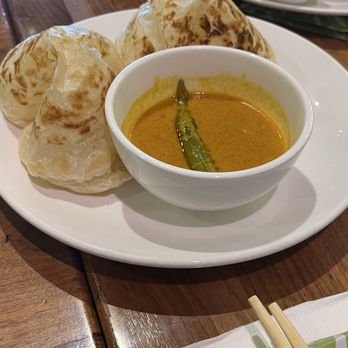 Ipoh Kopitiam - Roti Canai - Malaysian Near Me - Alhambra, California