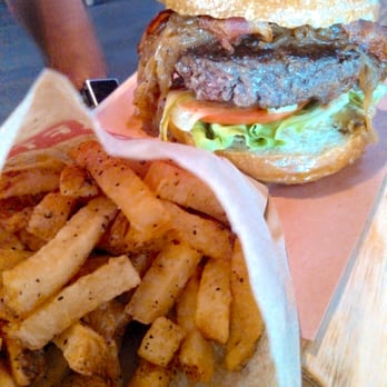 CRAFT - Once again, not for us glutoids, but OH if I could, I would. Yes please burger-meister! - Beer Bar Near Me - Vancouver, British Columbia CRAFT - Once again, not for us glutoids, but OH if I could, I would. Yes please burger-meister! - Beer Bar Near Me - Vancouver, British Columbia