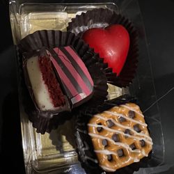 David Ramirez Chocolates - Red velvet, raspberry heart and caramel pretzel