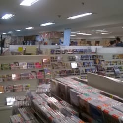 Lojas Americanas - Segundo andar (Cds, DVDs e BluRay)