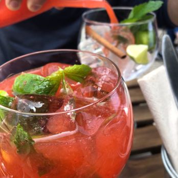Zenith - Brunch & Cocktails - The best part - Breakfast & Brunch Near Me - Porto, 13 Zenith - Brunch & Cocktails - The best part - Breakfast & Brunch Near Me - Porto, 13