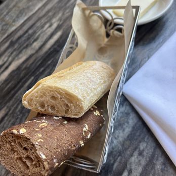 The Cheesecake Factory - Bread service - Desserts Near Me - Houston, Texas