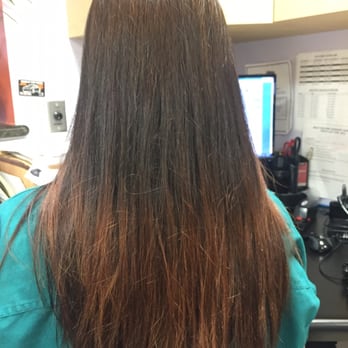 Yashi - This was how my hair turned out even after redoing it the second time. It's clearly uneven and not an ombre. Total time wasted: 3 hours - Hair Salons Near Me - Westminster, California