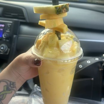 Cascada Refrescante - Juice Bars & Smoothies Near Me - Paramount, California