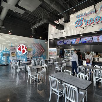 Brooklyn Water Bagel - Seating area - Coffee & Tea Near Me - Orlando, Florida Brooklyn Water Bagel - Seating area - Coffee & Tea Near Me - Orlando, Florida