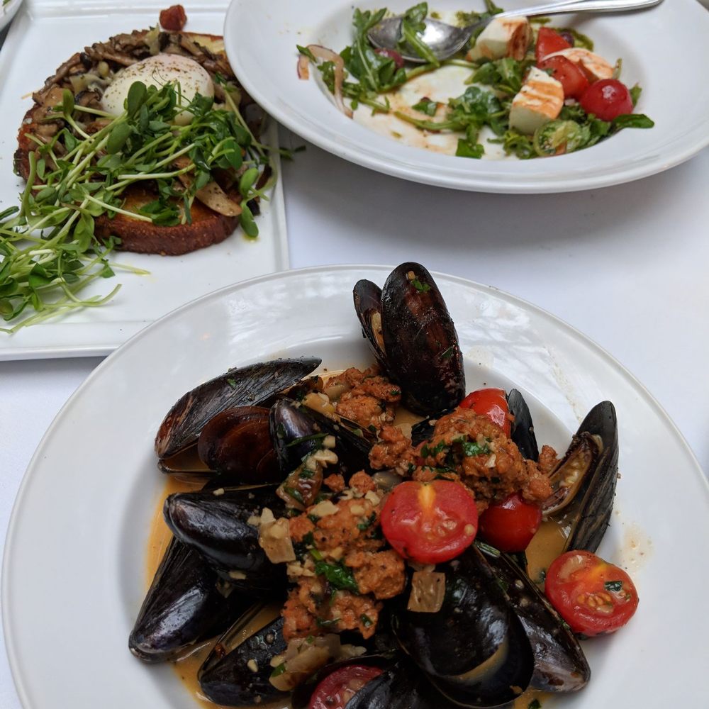 Brix & Mortar - Fresh Steamed Mussels Housemade chorizo sausage, fresh torn herbs, local pinot gris broth - Wine Bars Near Me - Vancouver, British Columbia Brix & Mortar - Fresh Steamed Mussels Housemade chorizo sausage, fresh torn herbs, local pinot gris broth - Wine Bars Near Me - Vancouver, British Columbia