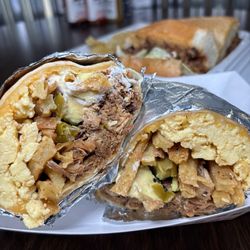 Kono's Northshore - Fully loaded Haleiwa bomber & old school sandwich