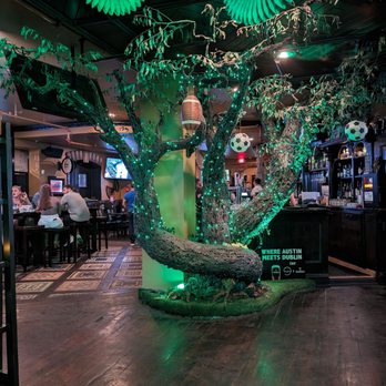 The Pub - Entrance to indoors - Irish Pub Near Me - Austin, Texas