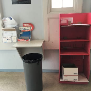 US Post Office - sad self serve station - Shipping Centers Near Me - Campbell, California