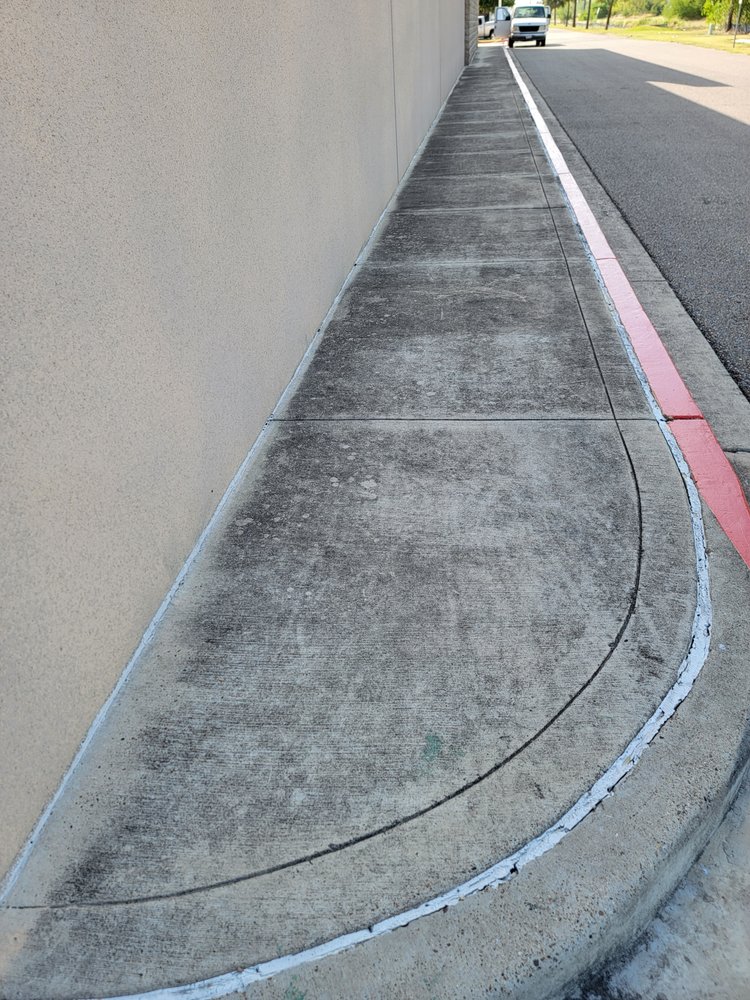 Slide of Get it Clean House Wash