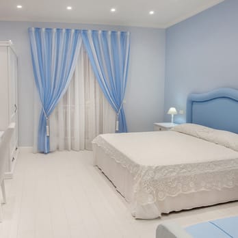 Domusrosa - Camera Glicine - Bed & Breakfast Near Me - Naples, NA