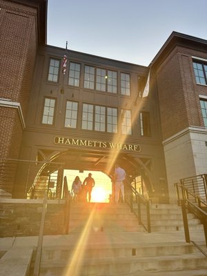 Hammetts Hotel by null