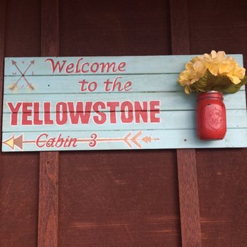 Emigrant Creek Cabins - Best Weekend Getaway - Vacation Rentals Near Me - Pray, Montana