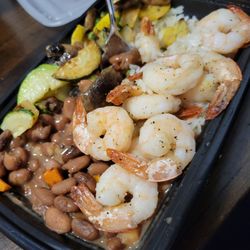 D'antigua - Burrito bowl with shrimp