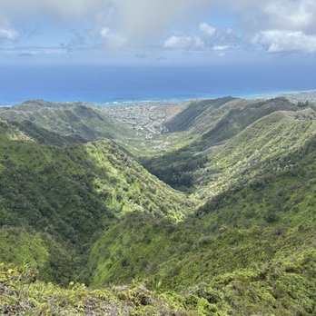 Wiliwilinui Ridge Trail - Hiking Near Me