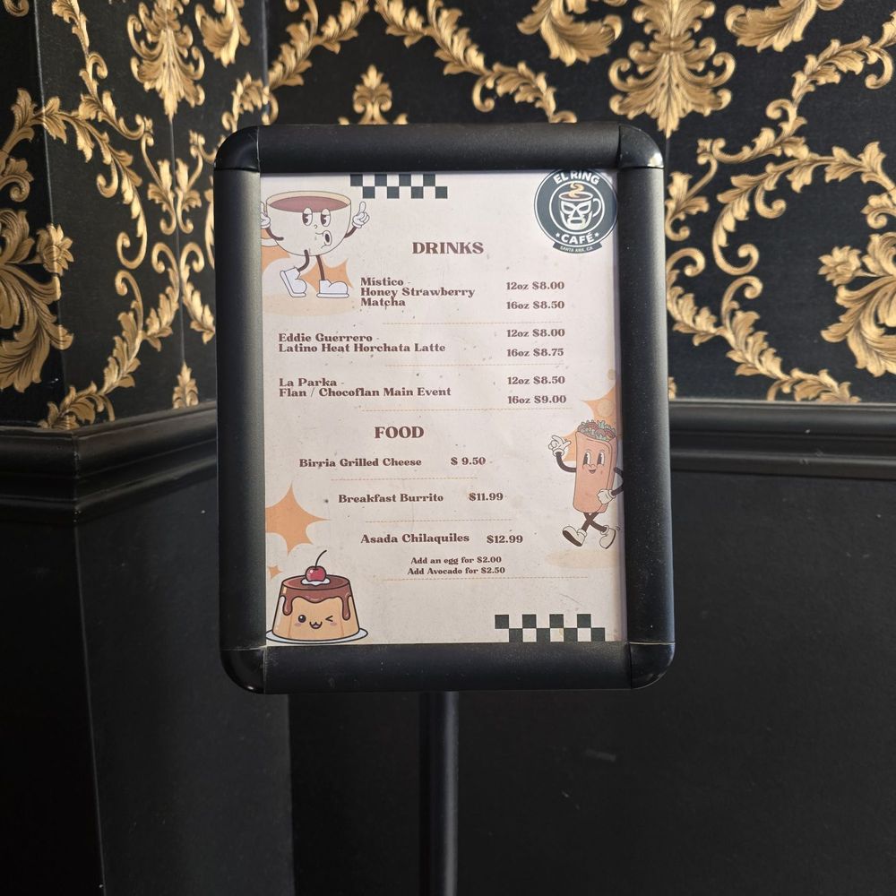 El Ring Cafe Dtsa - Small menu when you walk into the building - Breakfast & Brunch Near Me - Santa Ana, California El Ring Cafe Dtsa - Small menu when you walk into the building - Breakfast & Brunch Near Me - Santa Ana, California