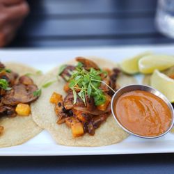 La Condesa Eatery